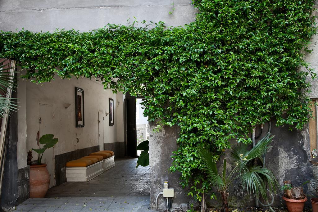 Alcala Living Apartments Catánia Kamer foto